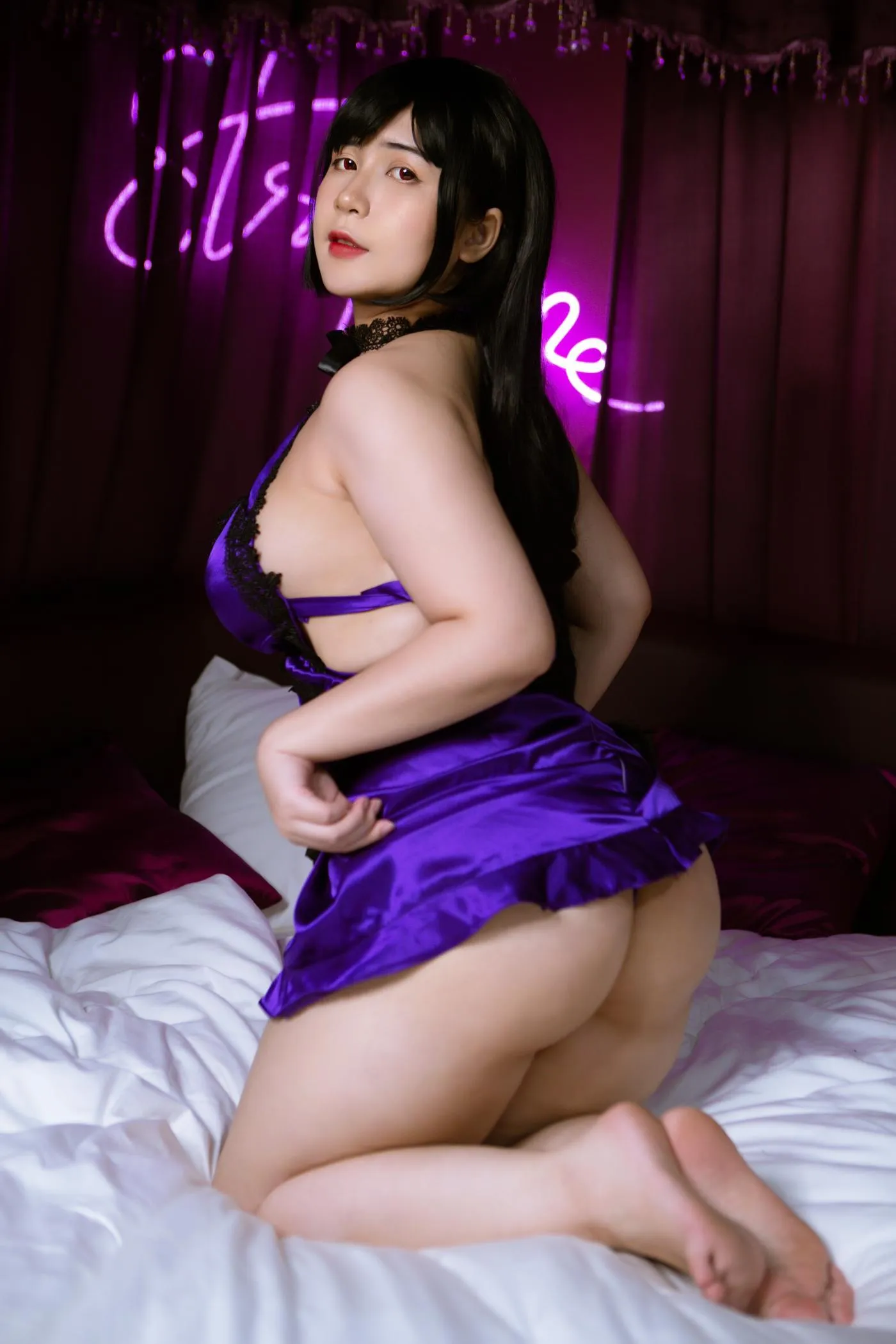 Uy Uy – NO.09 Tifa Mature Dress [20P]插图1